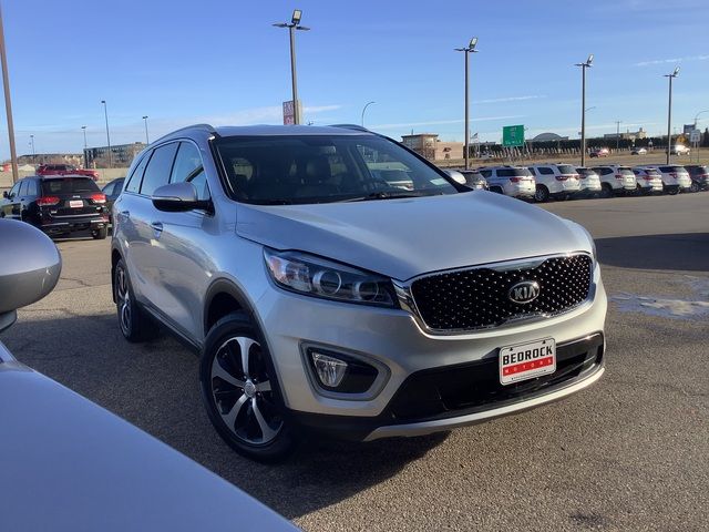 2016 Kia Sorento EX