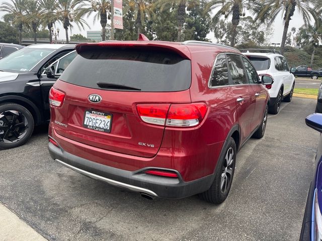 2016 Kia Sorento EX