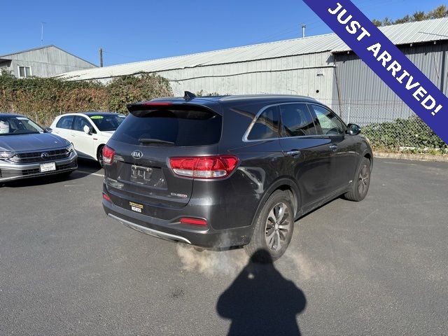 2016 Kia Sorento EX