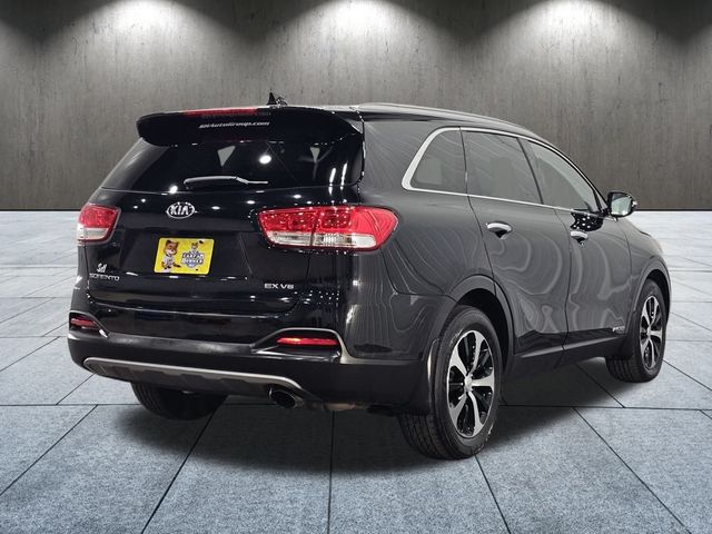 2016 Kia Sorento EX