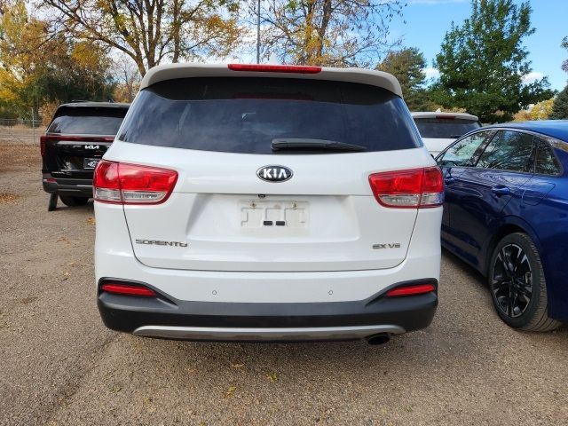 2016 Kia Sorento EX