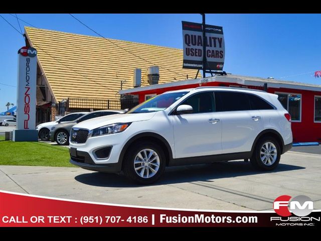 2016 Kia Sorento LX