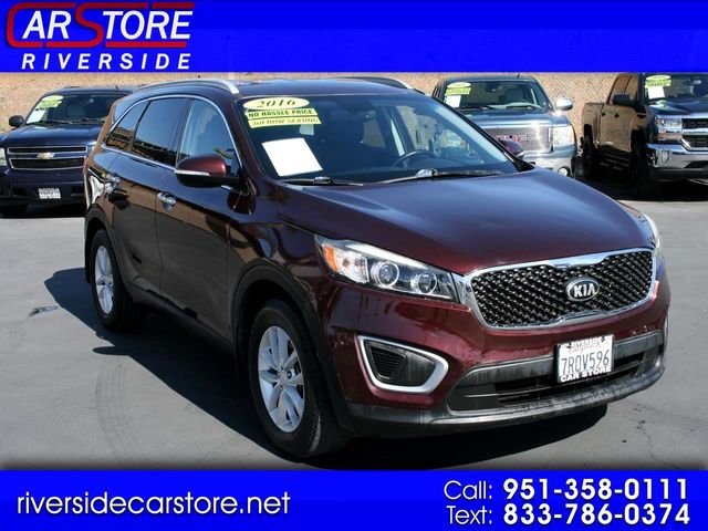 2016 Kia Sorento LX