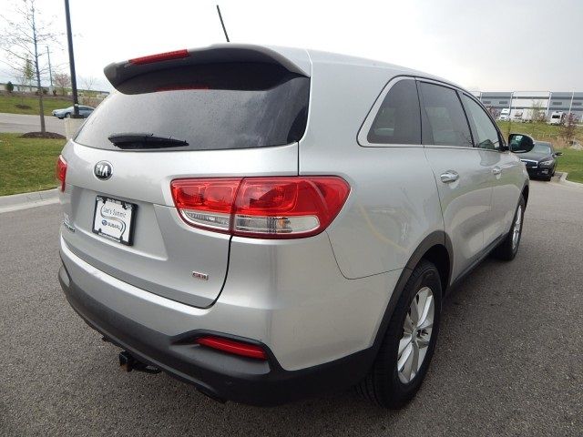 2016 Kia Sorento L