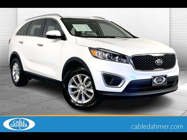 2016 Kia Sorento LX