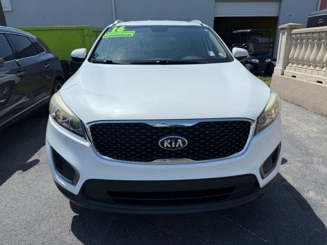 2016 Kia Sorento LX