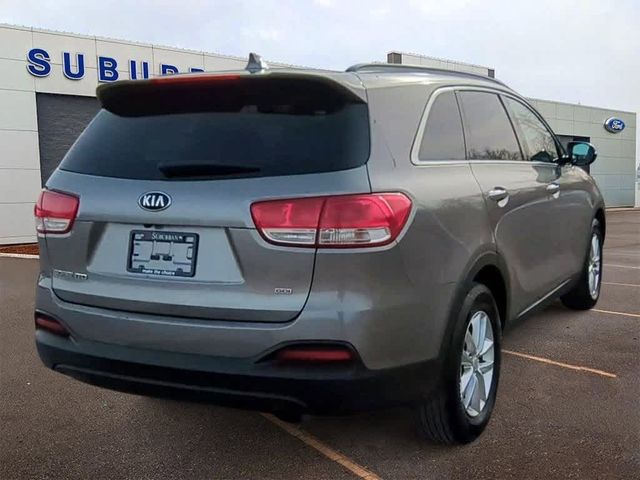 2016 Kia Sorento LX