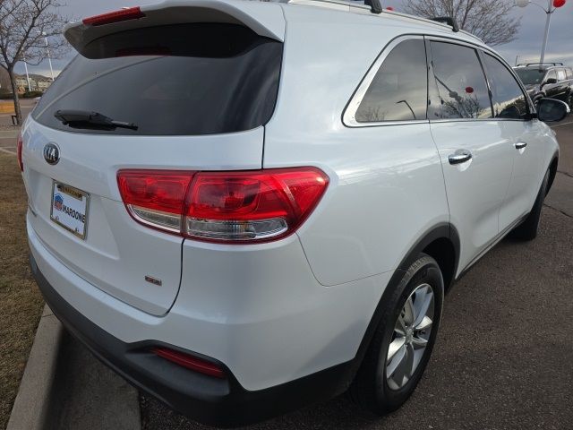 2016 Kia Sorento LX