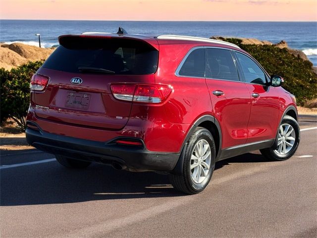 2016 Kia Sorento LX