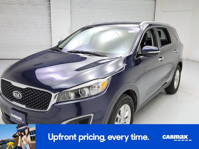2016 Kia Sorento LX