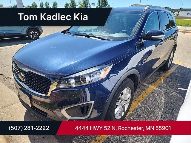 2016 Kia Sorento LX