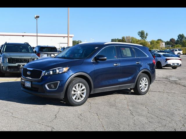 2016 Kia Sorento LX