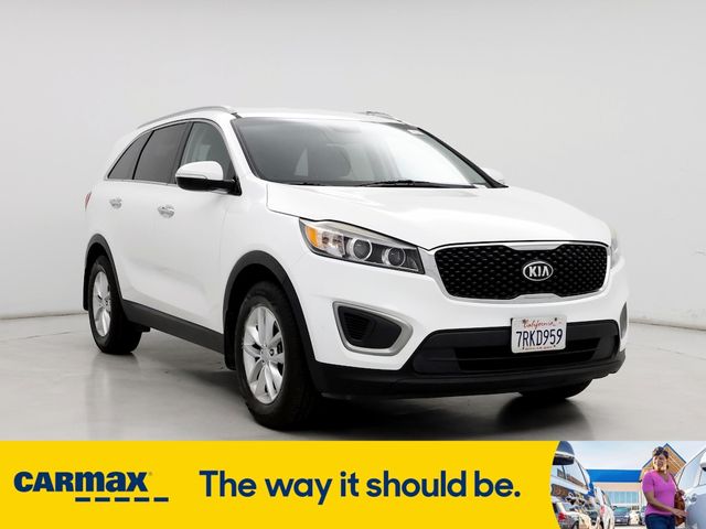 2016 Kia Sorento LX