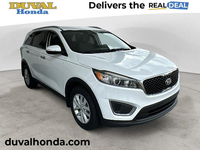 2016 Kia Sorento LX