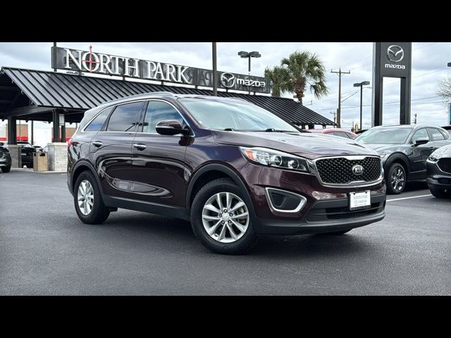 2016 Kia Sorento LX