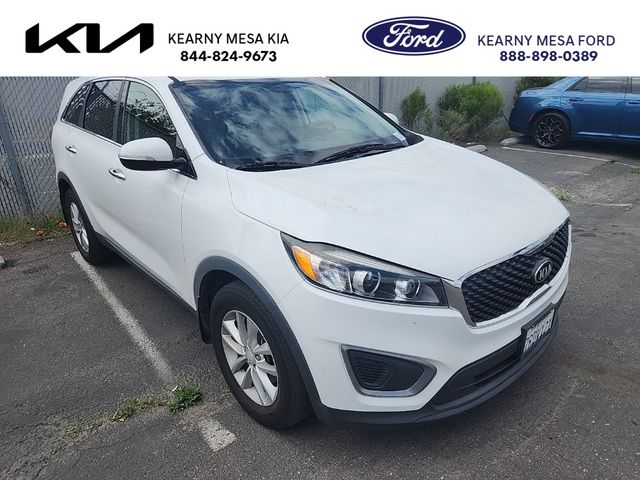2016 Kia Sorento LX