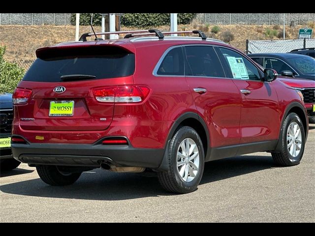 2016 Kia Sorento LX