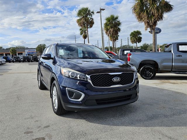 2016 Kia Sorento LX