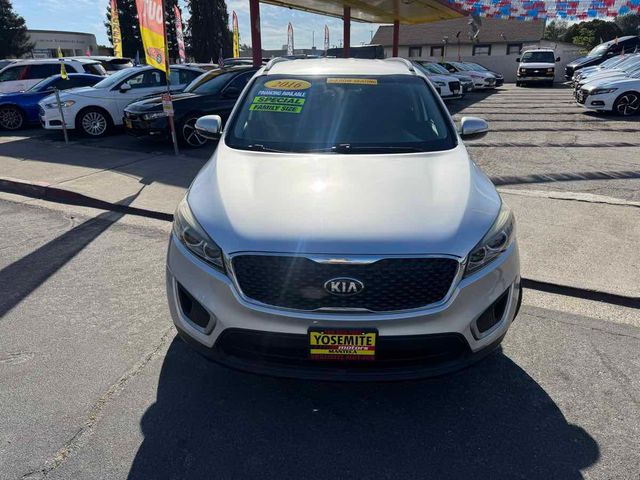 2016 Kia Sorento LX