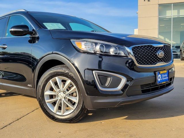 2016 Kia Sorento LX