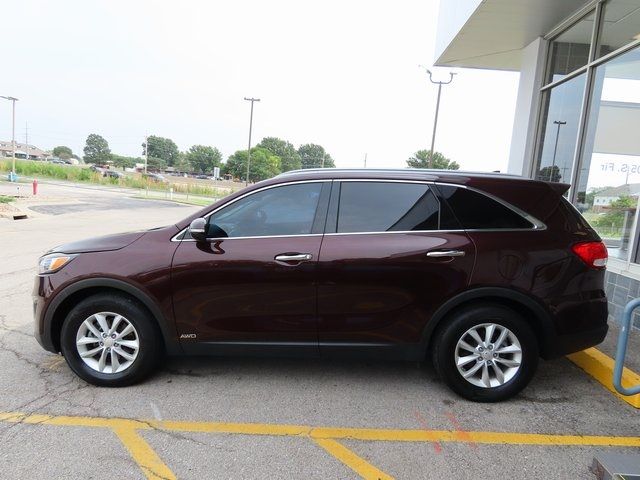 2016 Kia Sorento LX