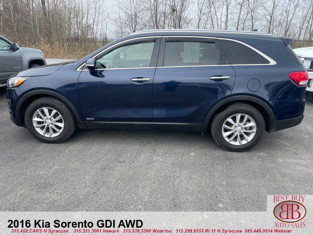 2016 Kia Sorento LX