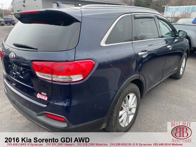 2016 Kia Sorento LX