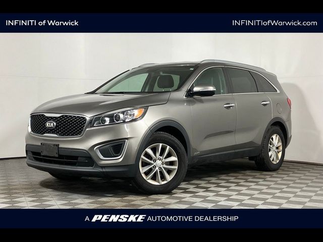 2016 Kia Sorento LX