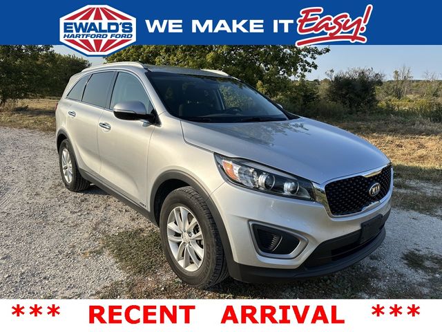 2016 Kia Sorento LX