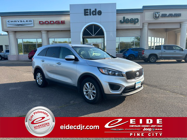 2016 Kia Sorento LX