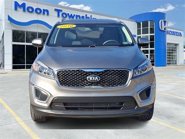 2016 Kia Sorento LX