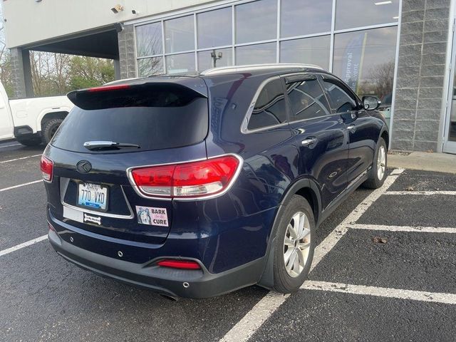 2016 Kia Sorento LX
