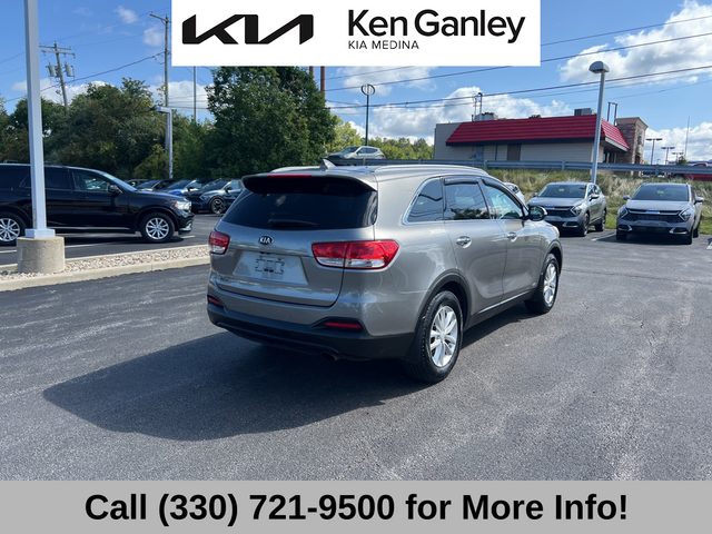 2016 Kia Sorento LX