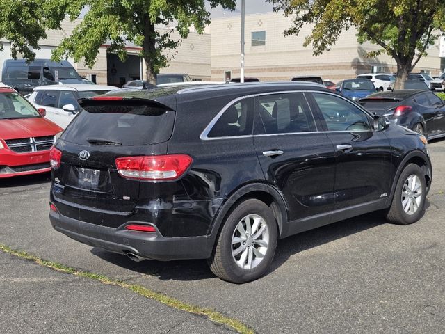 2016 Kia Sorento LX