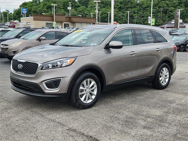 2016 Kia Sorento LX