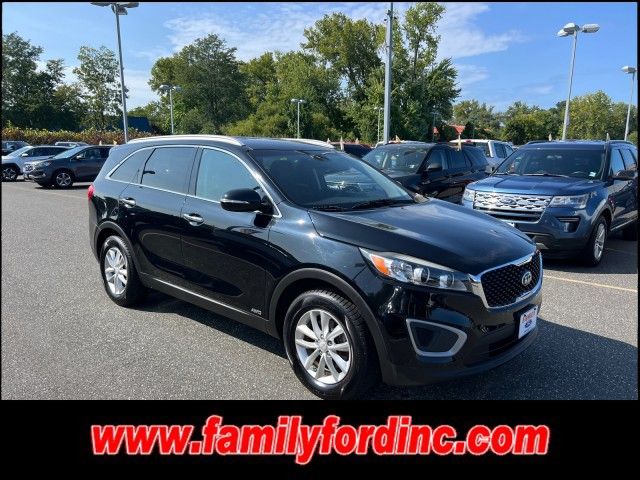 2016 Kia Sorento LX