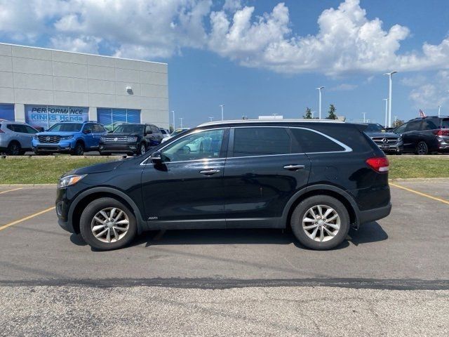 2016 Kia Sorento LX