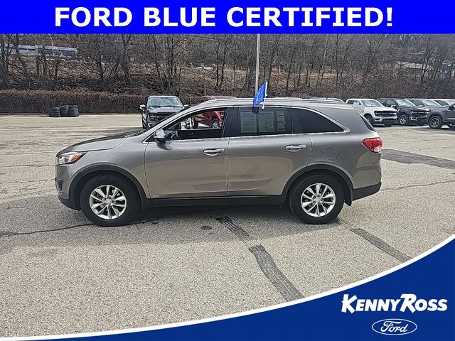2016 Kia Sorento LX
