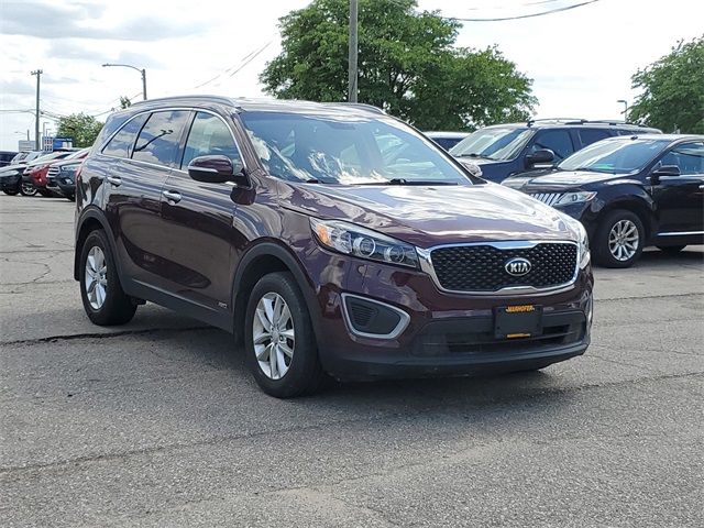 2016 Kia Sorento LX