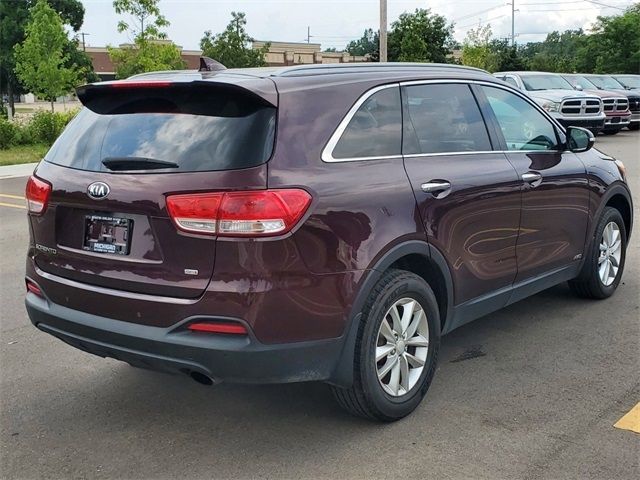 2016 Kia Sorento LX