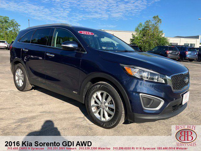 2016 Kia Sorento LX