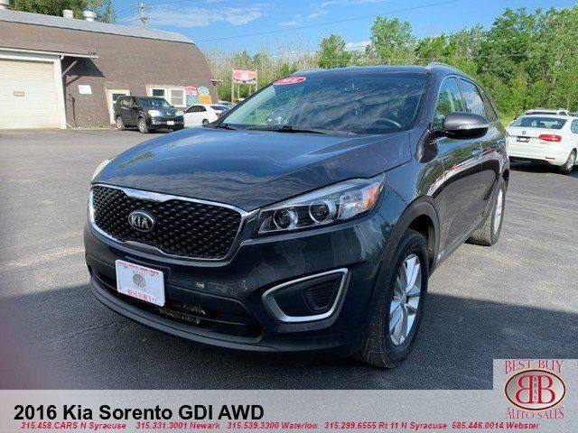 2016 Kia Sorento LX