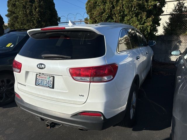 2016 Kia Sorento LX