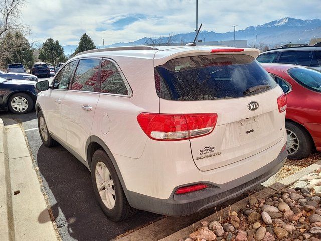 2016 Kia Sorento LX