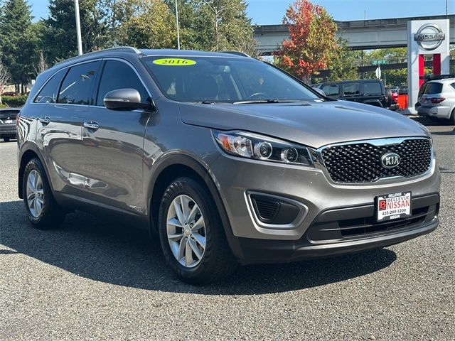 2016 Kia Sorento LX