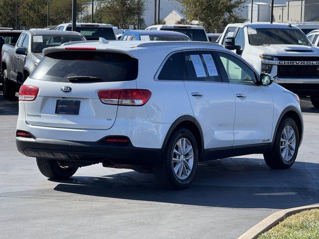 2016 Kia Sorento LX