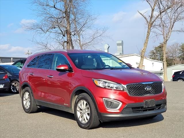 2016 Kia Sorento LX