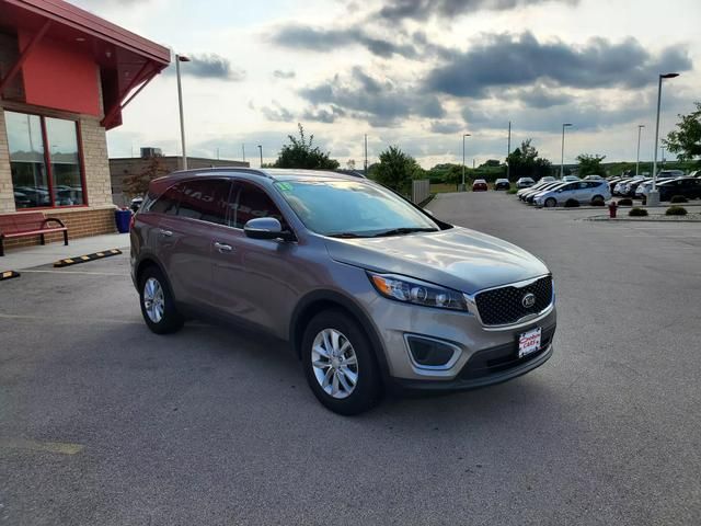 2016 Kia Sorento LX