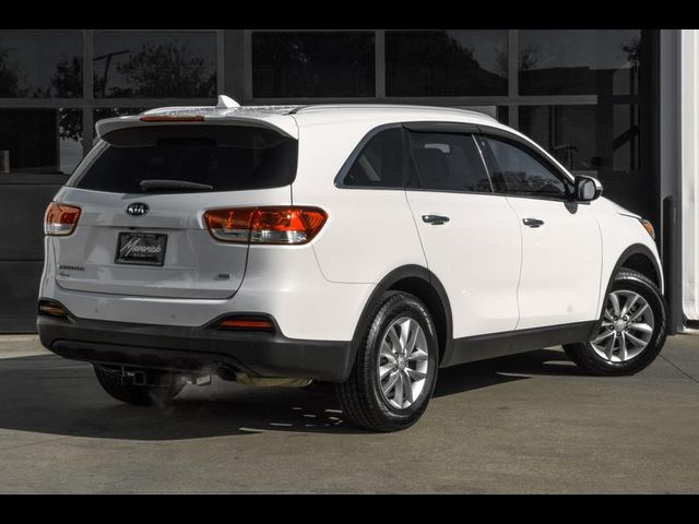 2016 Kia Sorento LX