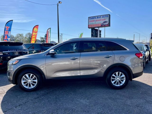 2016 Kia Sorento LX